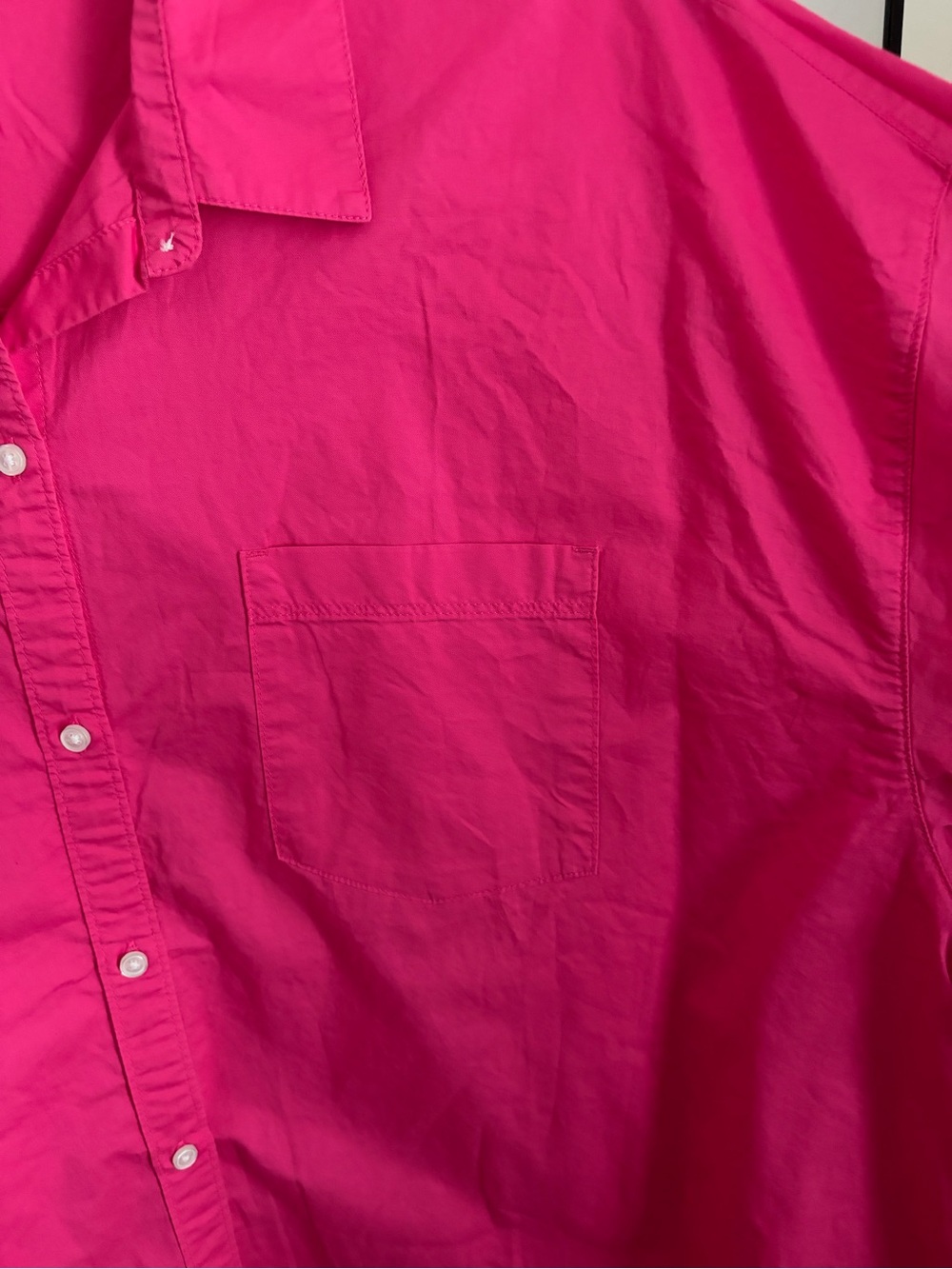 old navy women’s button-down shirt - Picture 2 of 3